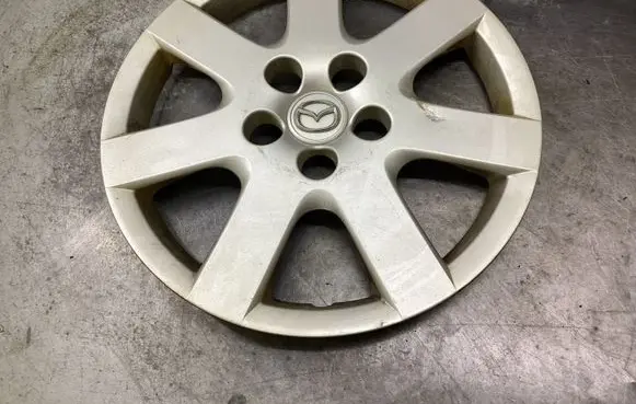 Mazda 6 R16 wheel hub/cap/trim 4M811130AA GMGG37170
