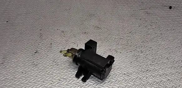 Opel Corsa D Turbo solenoid valve 55573801