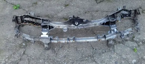 Ford C-MAX I Front piece kit 3M518B04AU