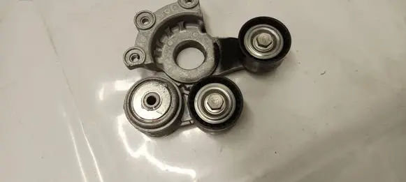 Maserati Grecale Alternator belt tensioner 670054306
