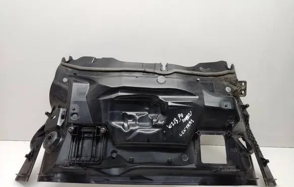 Mercedes-Benz E W213 Heat shield in engine bay A2536207800