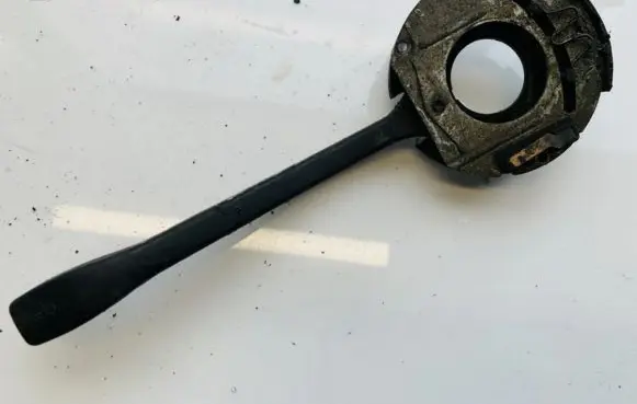 Volkswagen Jetta II Indicator stalk