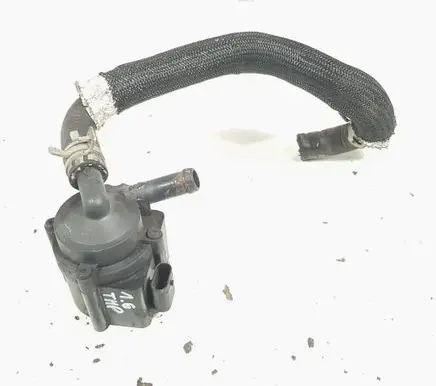 Peugeot RCZ Water pump V761935980