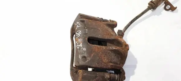 Renault Megane II Front brake caliper