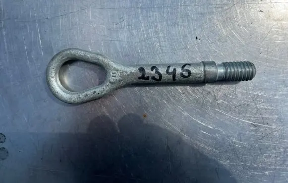 Mercedes-Benz S W220 Towing hook eye A2206280135