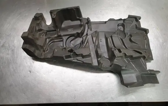 BMW X3 F25 Other engine bay part 7636790 14432510 E1020304