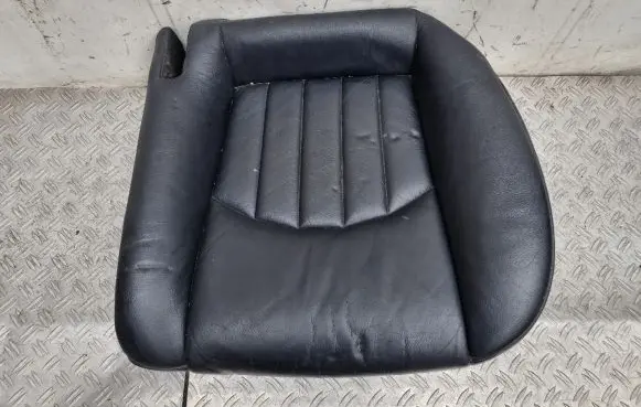 Mercedes-Benz CLS C219 Rear seat A2199200150