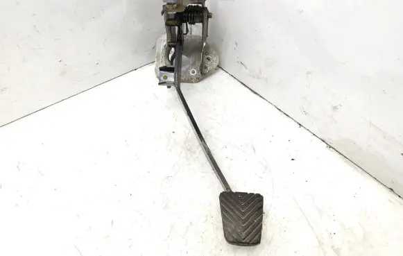 Clutch pedal