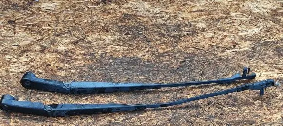 Citroen C4 Grand Picasso Front wiper blade arm 9654063580 9654063680