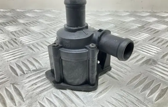 Audi A4 S4 B8 8K Electric auxiliary coolant/water pump 06H121601J 8K0819147A