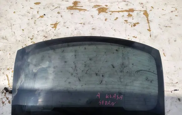 Mercedes-Benz A W177 Rear side window 