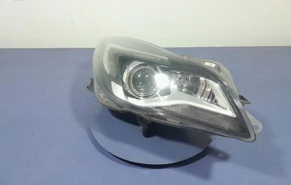 Opel Insignia A Headlight/headlamp 13426664