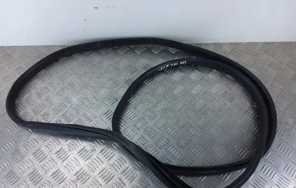 Hyundai i20 (BC3 BI3) Front door rubber seal 080122