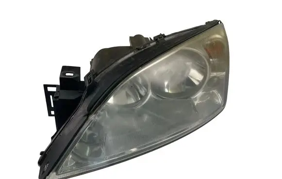 Ford Mondeo Mk III Headlight/headlamp 