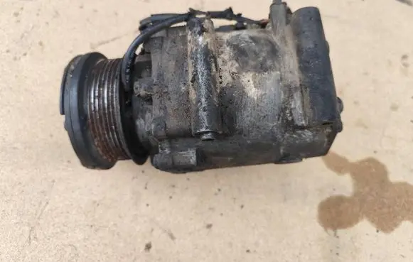 Ford Focus Air conditioning (A/C) compressor (pump)