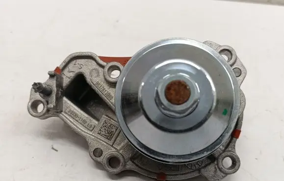 Opel Corsa F Water pump 9837813980