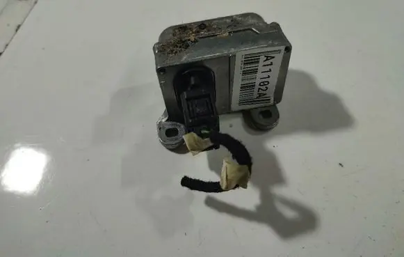 Opel Astra H ESP acceleration yaw rate sensor 10098505024 10.0985-0502.4