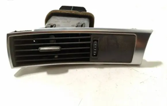 Audi A6 S6 C6 4F Dashboard side air vent grill/cover trim 4F1820901C