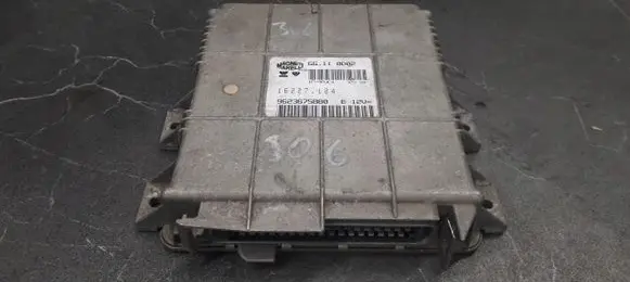 Peugeot 106 Engine control unit/module ECU 9623675880