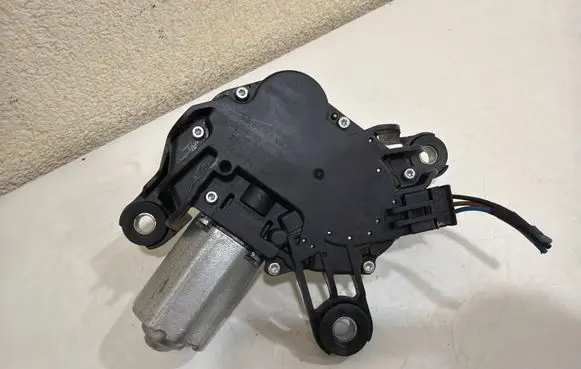 Opel Astra H Rear window wiper motor 13105981