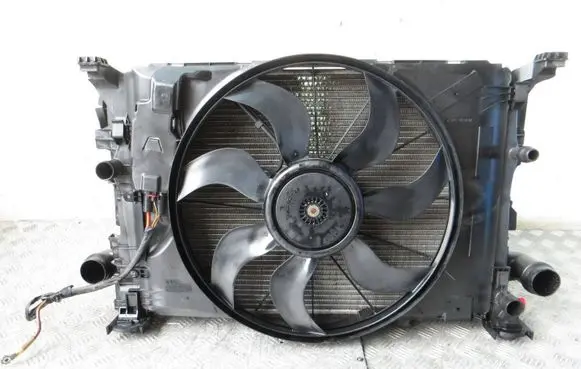 Mercedes-Benz CLA C117 X117 W117 Radiator set 