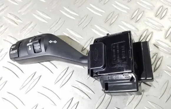 Ford C-MAX I Indicator stalk 17D940C 4M5T13335BD
