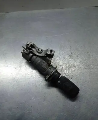 Volkswagen Golf IV Ignition lock 4B0905851C