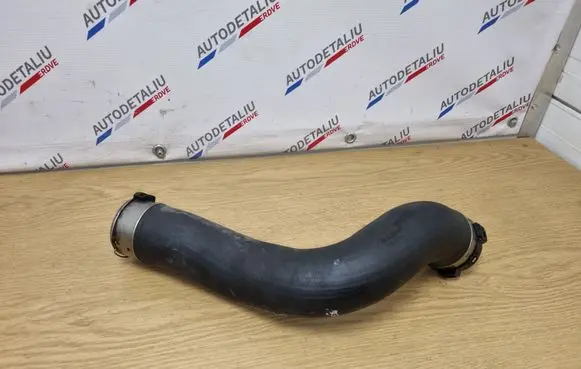 BMW 5 F10 F11 Intercooler hose/pipe 7810615 11617810615