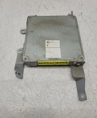 Mazda 323 F Engine control unit/module
