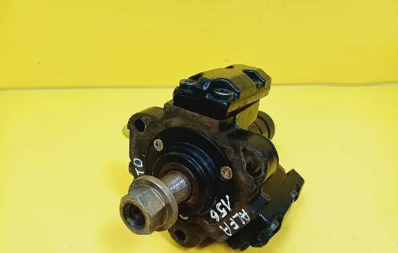 Alfa Romeo 156 Fuel injection high pressure pump 0445010006 0281002488B