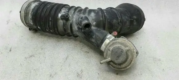 Mitsubishi Lancer X Intake resonator 1505A310