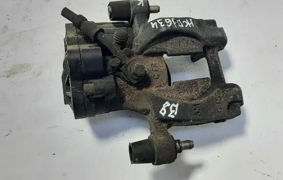 Volkswagen PASSAT B8 Rear brake caliper 3Q0615405AG