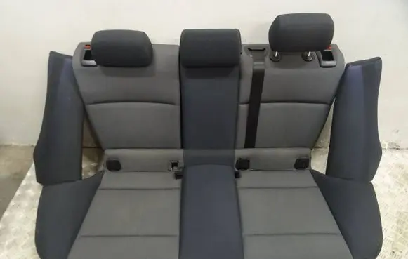 BMW 1 E81 E87 Second row seats 