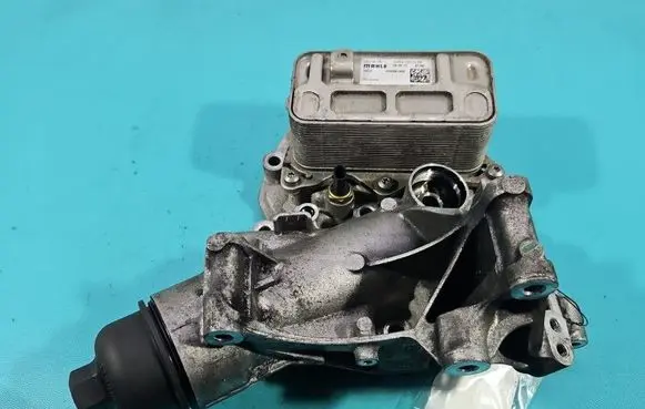 Mercedes-Benz E W213 Oil filter mounting bracket A6541800265 IMPRK1566110