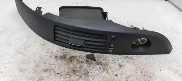 Toyota Corolla Verso E121 Dashboard side air vent grill/cover trim 6556444010