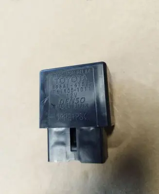 Lexus NX Rear light relay 895A147010 0618001011