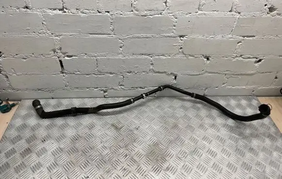 Mercedes-Benz E W213 Engine coolant pipe/hose A2135011782