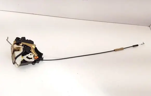 Mitsubishi Lancer Front door lock
