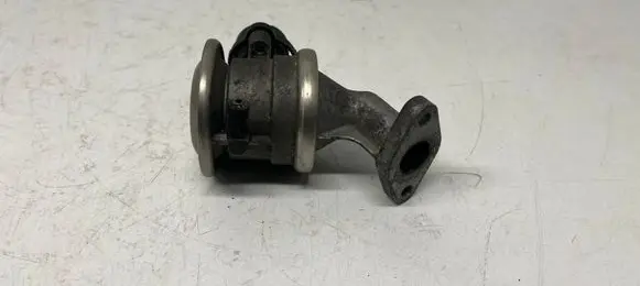 BMW 5 E39 EGR valve 1427078
