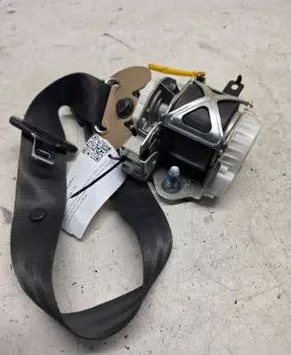 Hyundai Sonata Front seatbelt 888103Q000HZ