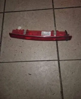 Renault Scenic II - Grand scenic II Third/center stoplight 8200073239 89398083