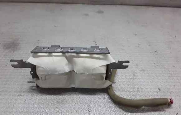 Mitsubishi Pajero Passenger airbag MR402459