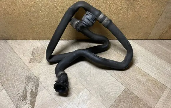 BMW X3 F25 Engine coolant pipe/hose 9179582 917958202 64219179582