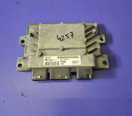Ford Fiesta Engine control unit/module AV2112A650VB S180049014B
