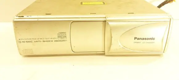 CD/DVD changer
