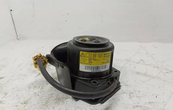 Jaguar XF X250 Pedestrian airbag 808803200 8X2318E800AC 8X2316E628AB
