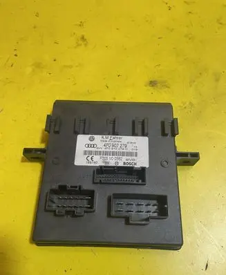 Peugeot 307 Comfort/convenience module 4F0907279