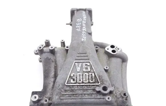 Mitsubishi Pajero Intake manifold