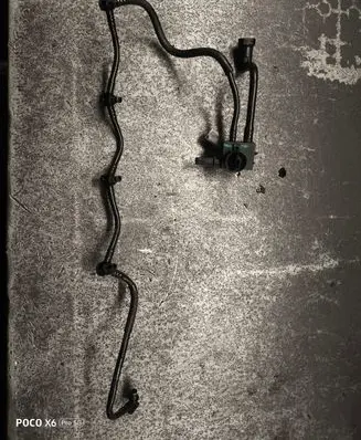 Nissan Primera Fuel return line/hose