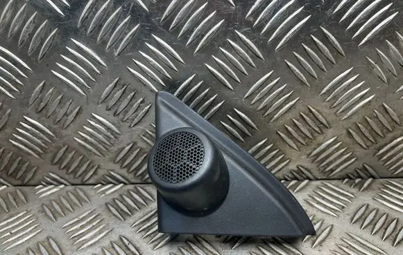 Toyota Auris E180 Front door high frequency speaker 6749202380